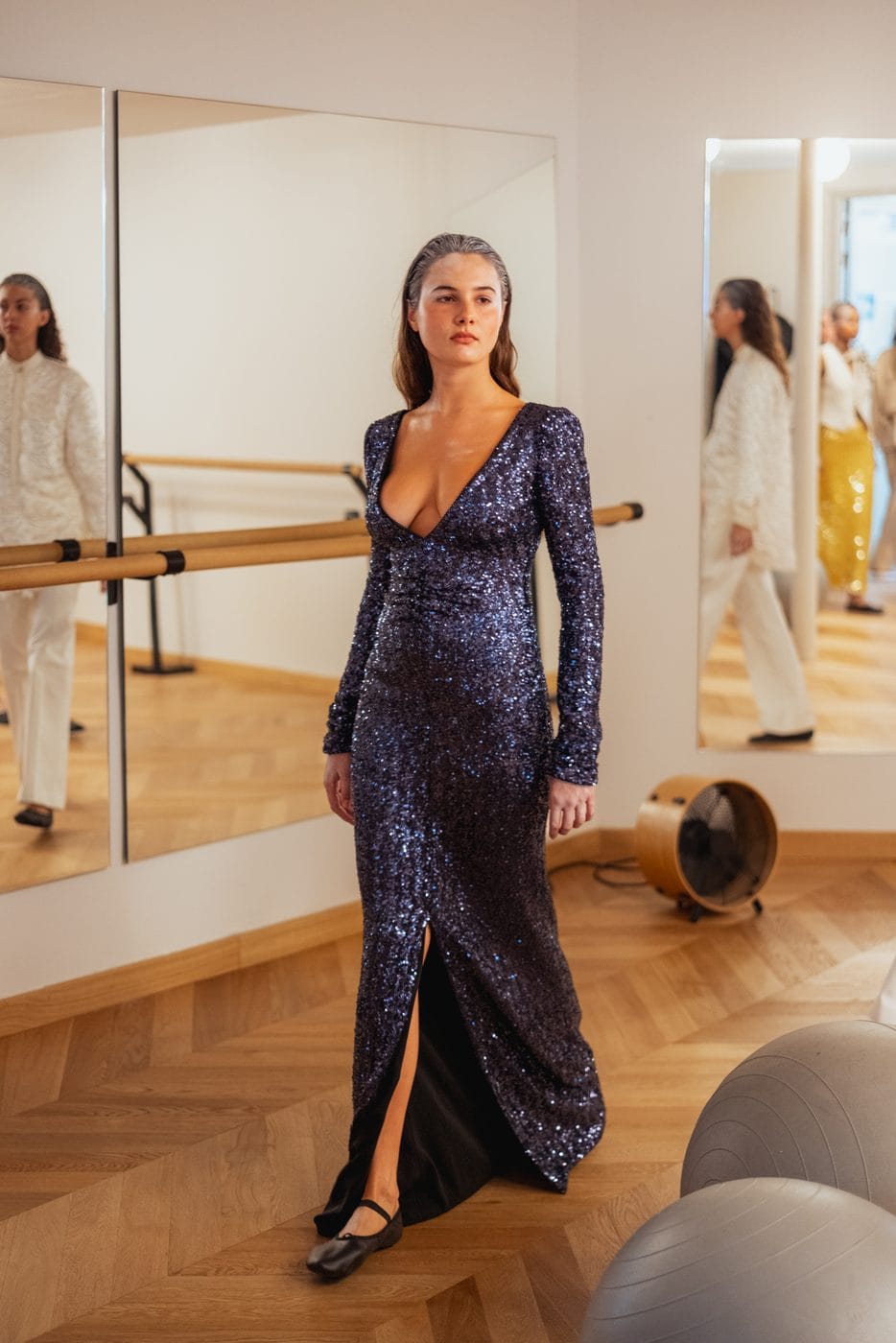 Julie de Libran runway show, Paris, look 1