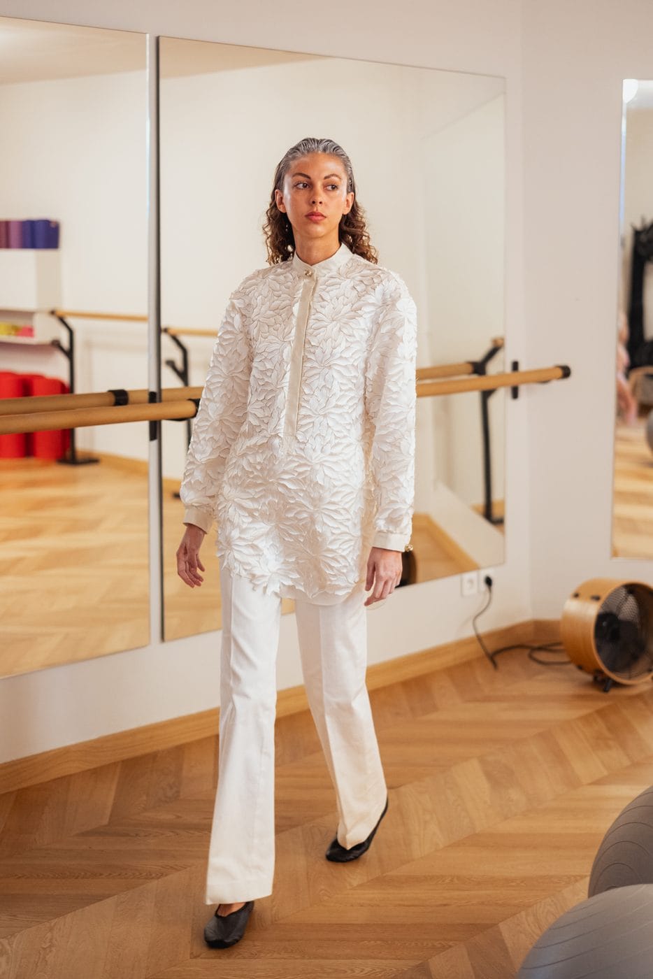 Julie de Libran runway show, Paris, look 8