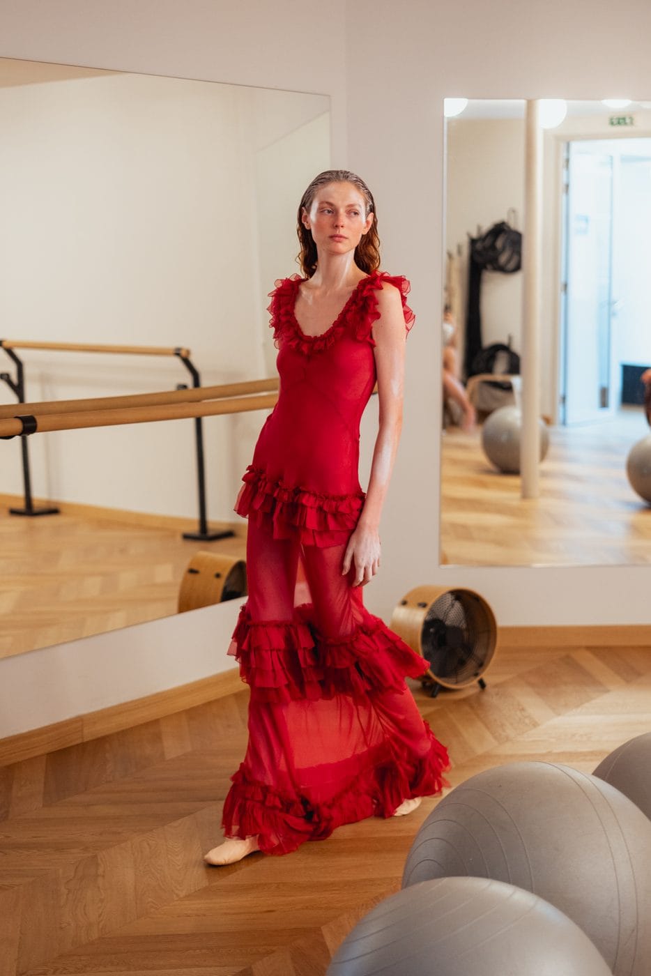Julie de Libran runway show, Paris, look 18